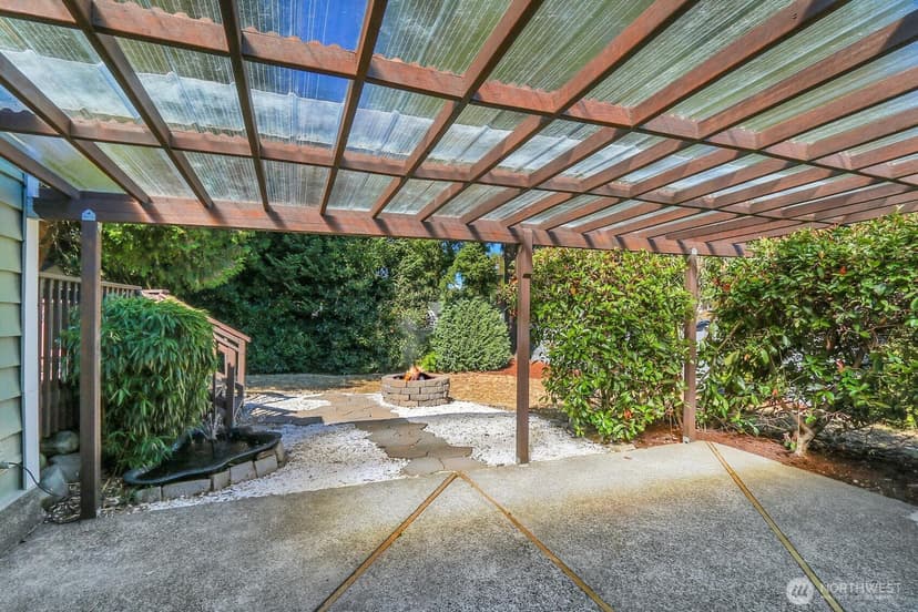 Property photo for 3328 NE 6th Street, Renton photo 22
