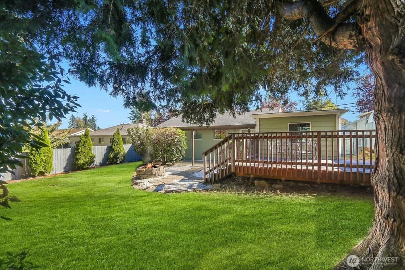 Property photo for 3328 NE 6th Street, Renton photo 26
