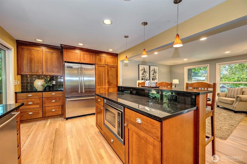 Property photo for 12824 98th Place NE, Kirkland photo 12