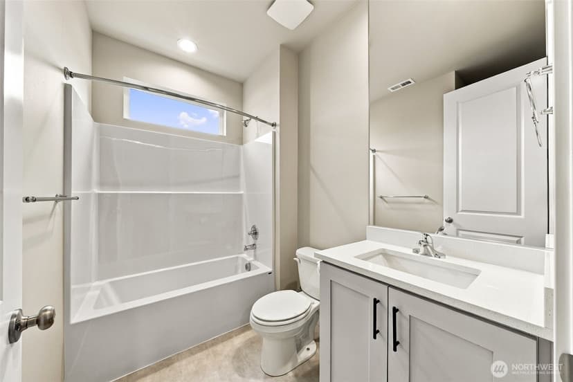 Property photo for 20334 146th Street Ct E #703, Bonney Lake photo 4
