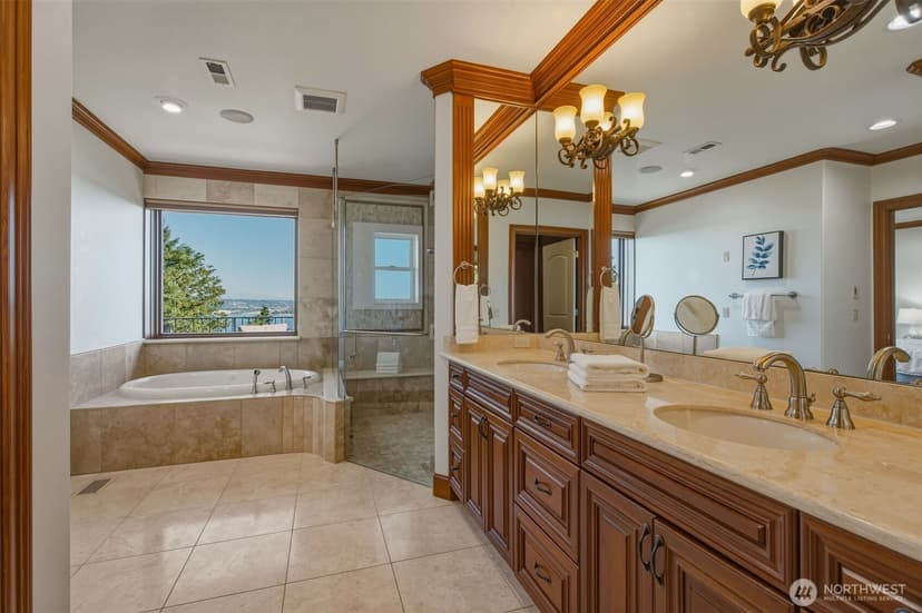 Property photo for 7909 78th Avenue SE, Mercer Island photo 20