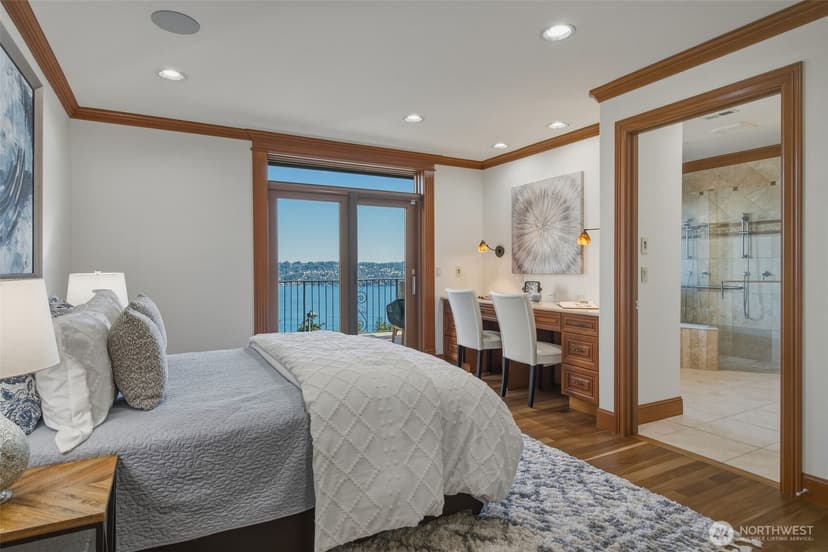 Property photo for 7909 78th Avenue SE, Mercer Island photo 19