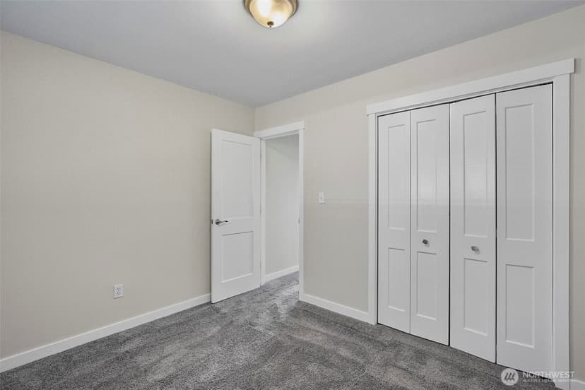Property photo for 5615 Beverly Ln, Everett photo 21
