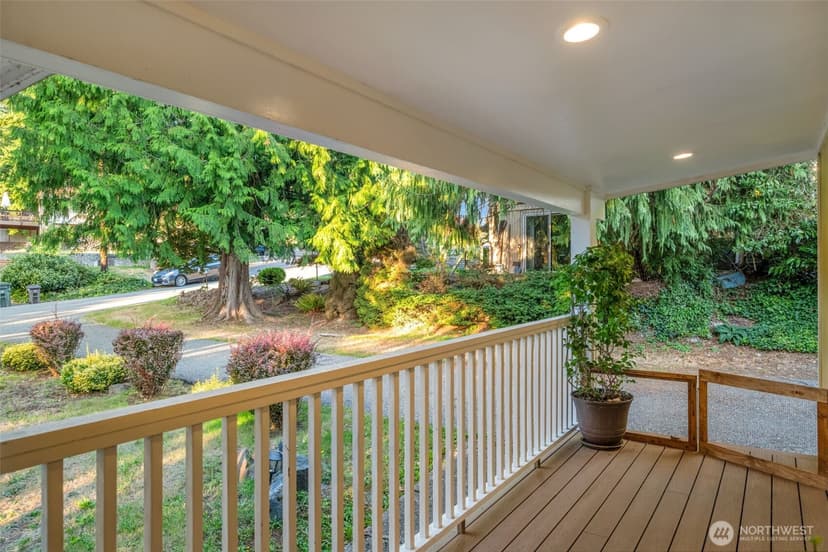 Property photo for 318 77th Place SW, Everett photo 5