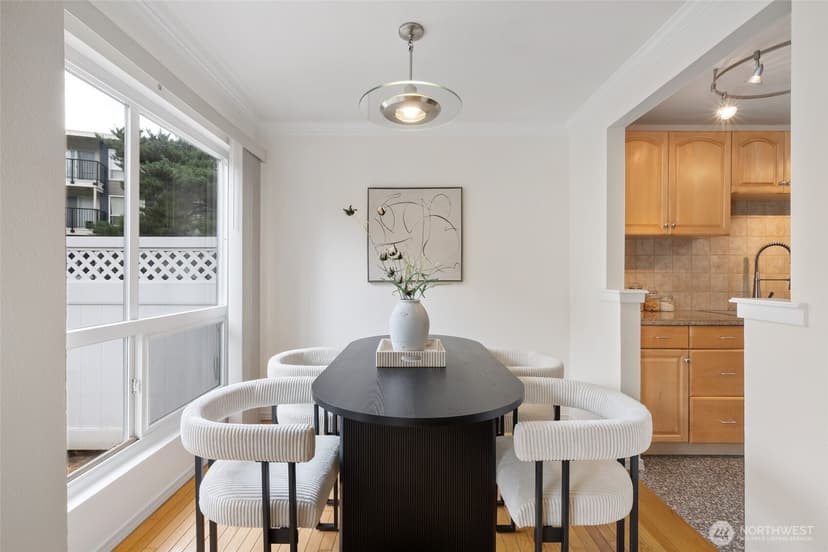 Property photo for 12700 NE 8th Street #E102, Bellevue photo 9