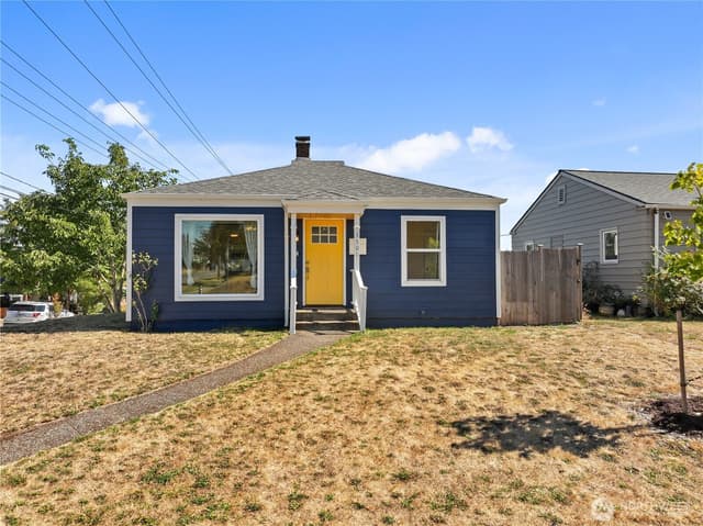 Property photo for 3501 S Asotin Street, Tacoma photo 2