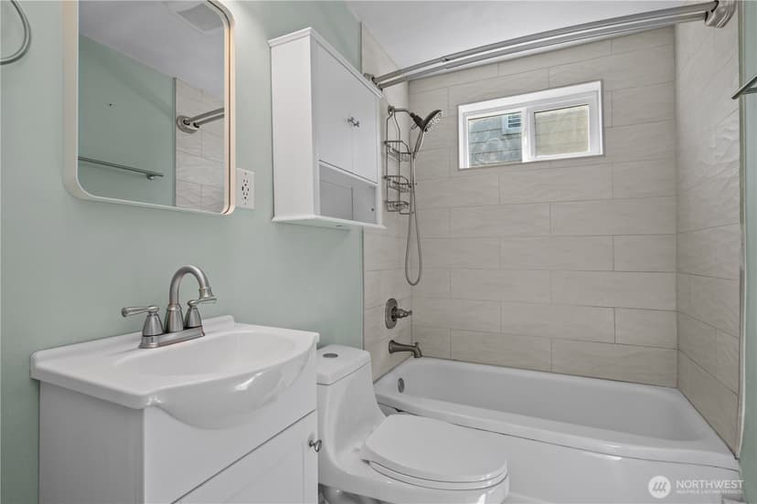 Property photo for 3501 S Asotin Street, Tacoma photo 10