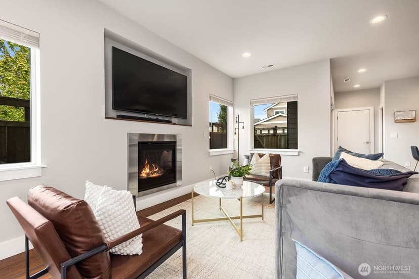 Property photo for 32698 Madrona Avenue SE, Black Diamond photo 9