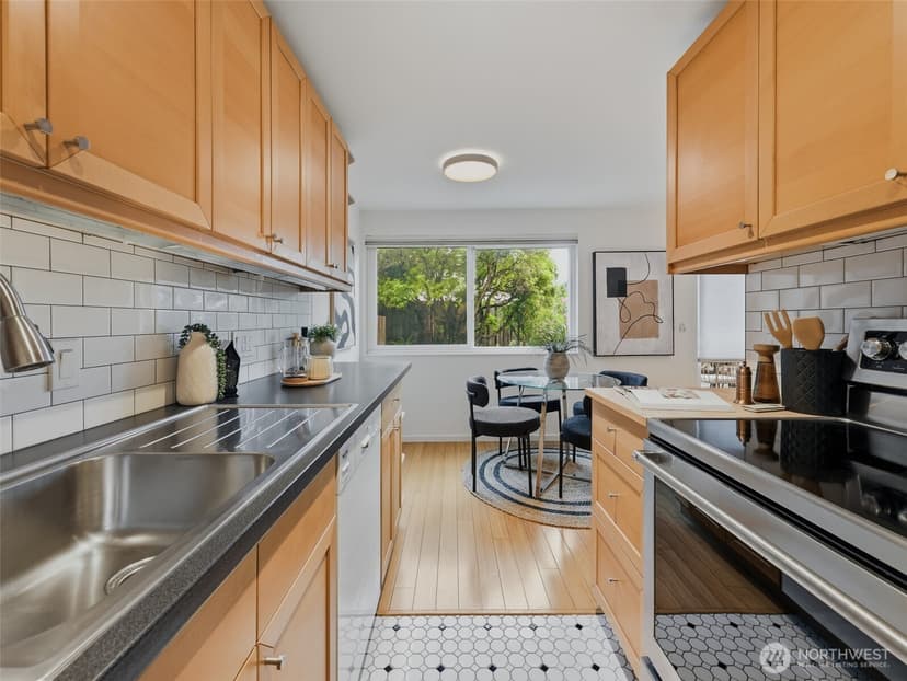 Property photo for 8701 35th Avenue NE #Apt 4, Seattle photo 20