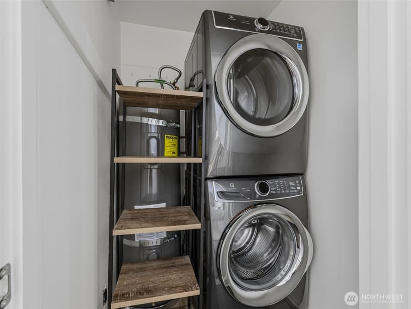 Property photo for 8701 35th Avenue NE #Apt 4, Seattle photo 7