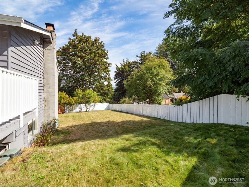 Property photo for 4829 S 166th Street, SeaTac photo 32