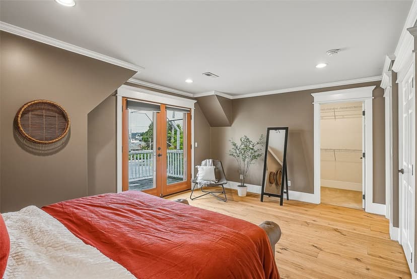 Property photo for 5728 Woodlawn Avenue N, Seattle photo 19