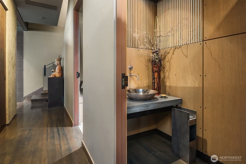 Property photo for 1107 Sunset Avenue SW, Seattle photo 17