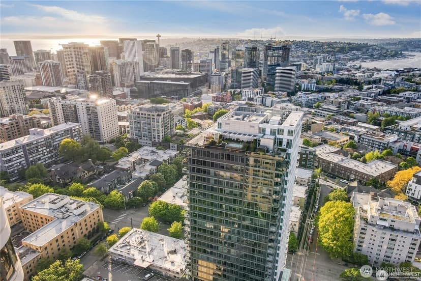Property photo for 1321 Seneca Street #604, Seattle