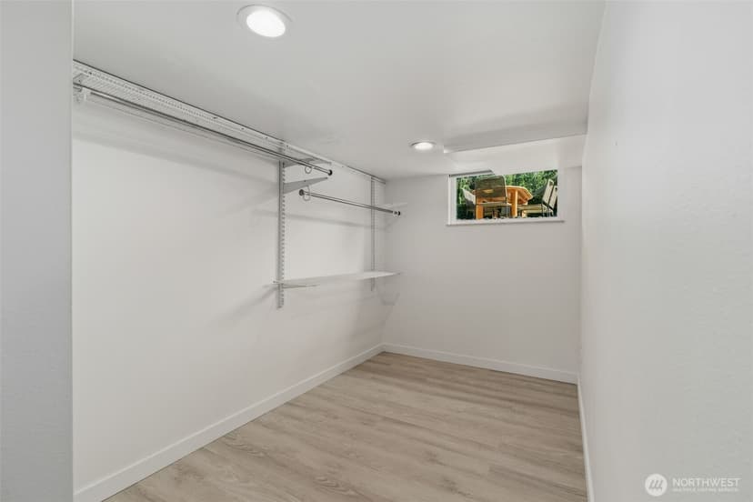 Property photo for 4715 W Roberts Way, Seattle photo 20