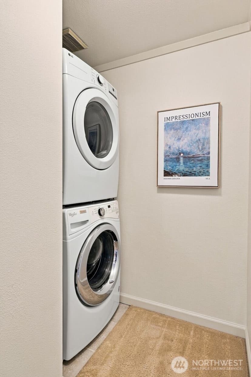 Property photo for 6527 21st Avenue NE #3, Seattle photo 31