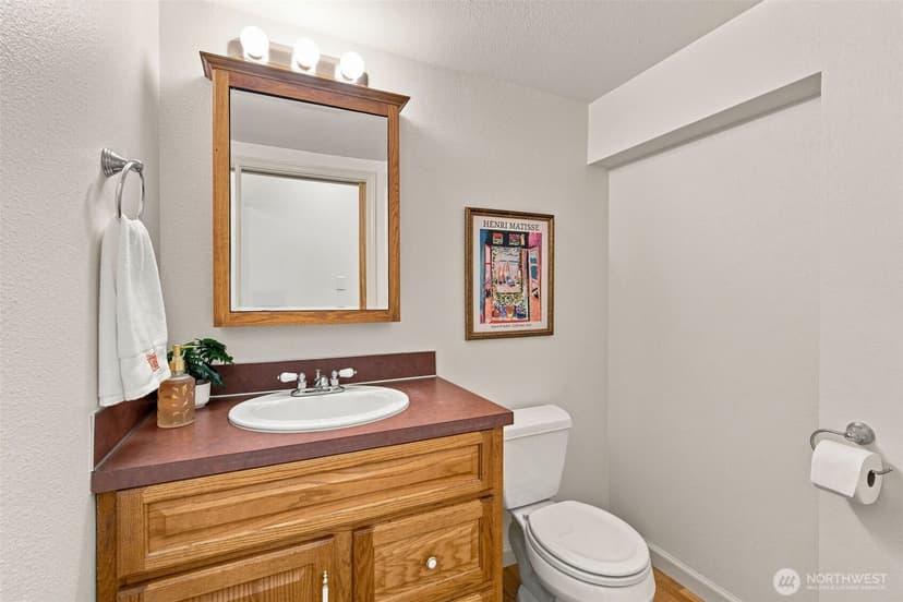 Property photo for 6527 21st Avenue NE #3, Seattle photo 18