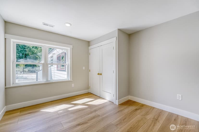 Property photo for 20925 SE Renton-Maple Valley Road, Maple Valley photo 22