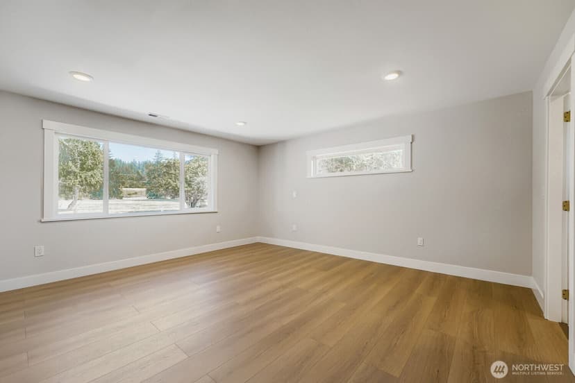 Property photo for 20925 SE Renton-Maple Valley Road, Maple Valley photo 16
