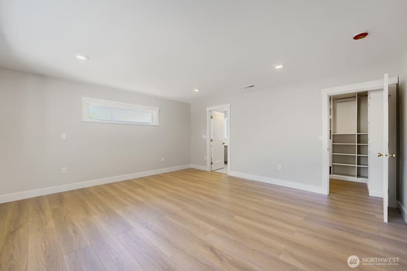 Property photo for 20925 SE Renton-Maple Valley Road, Maple Valley photo 17