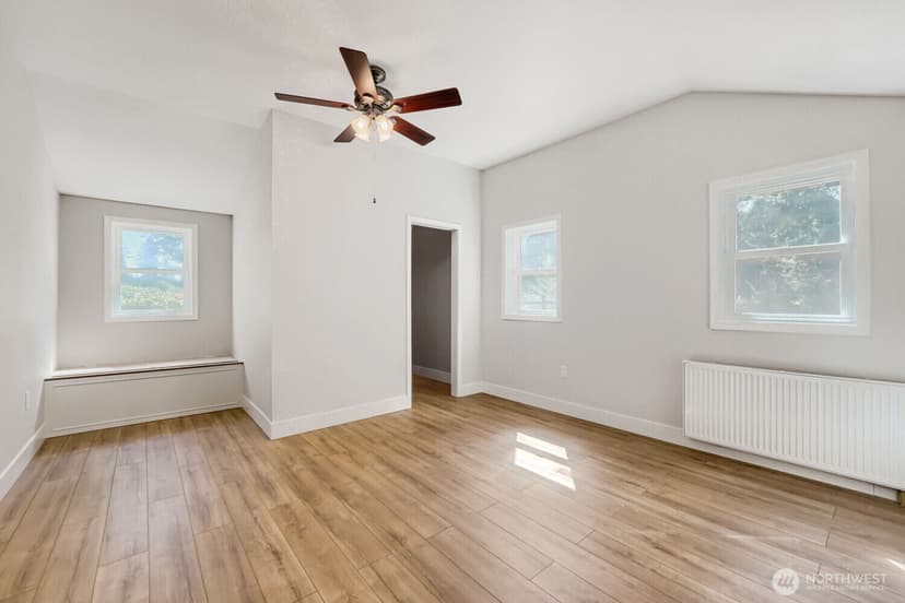 Property photo for 20925 SE Renton-Maple Valley Road, Maple Valley photo 14