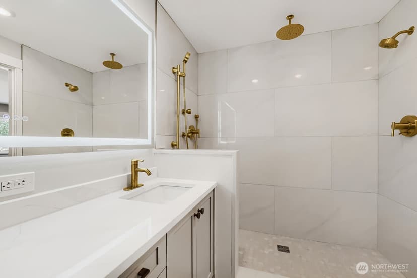 Property photo for 20925 SE Renton-Maple Valley Road, Maple Valley photo 18