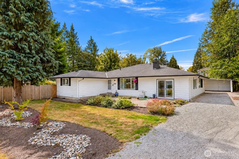 Property photo for 13920 30th Avenue NW, Tulalip photo 2