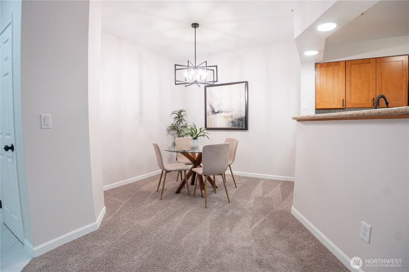 Property photo for 15300 112th Avenue NE #B108, Bothell photo 4