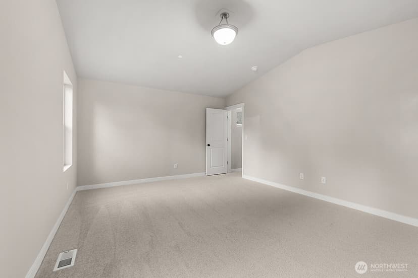 Property photo for 4806 83rd Avenue NE, Marysville photo 25