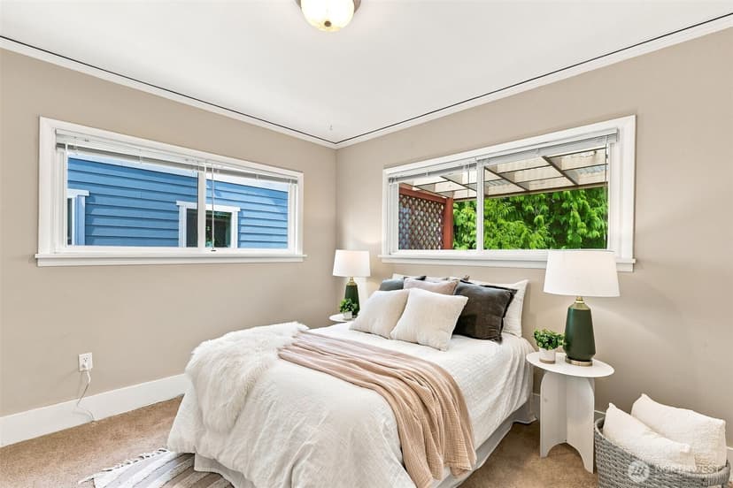 Property photo for 1116 N 76th Street, Seattle photo 11