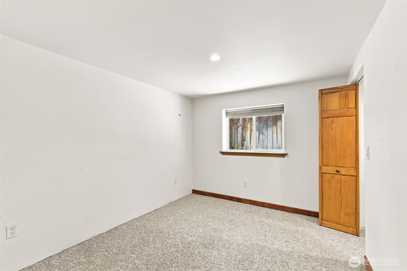 Property photo for 1116 N 76th Street, Seattle photo 20