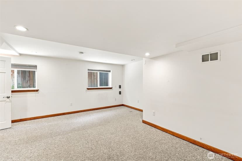 Property photo for 1116 N 76th Street, Seattle photo 19