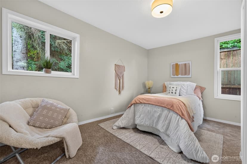 Property photo for 18043 Ashworth Avenue N, Shoreline photo 12