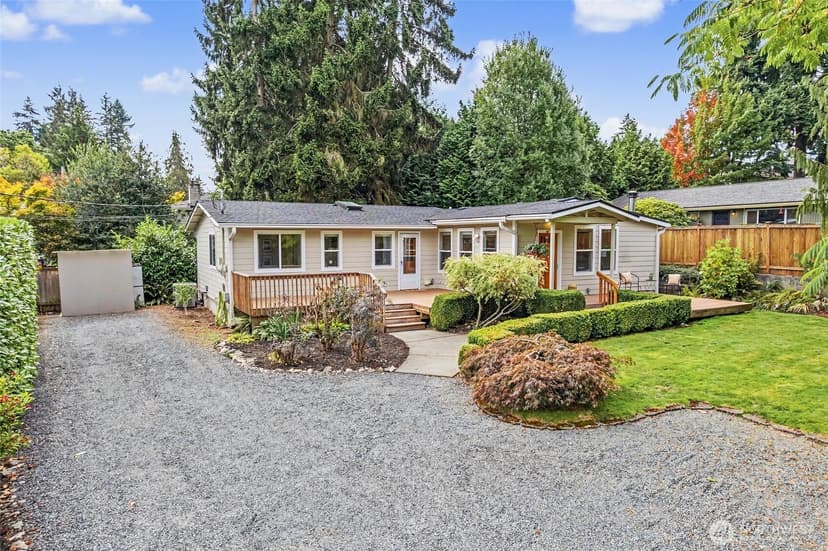 Property photo for 18043 Ashworth Avenue N, Shoreline photo 33