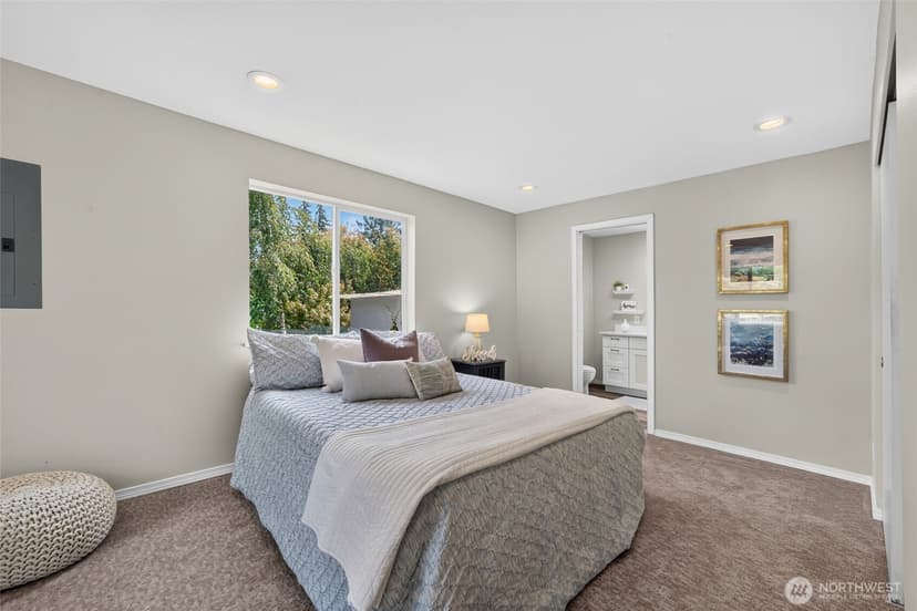 Property photo for 18043 Ashworth Avenue N, Shoreline photo 20