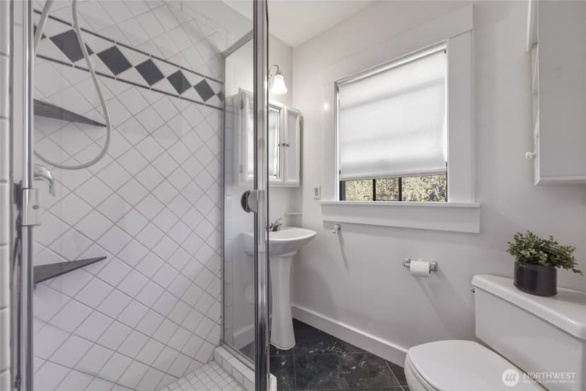Property photo for 3215 N 9th Street, Tacoma photo 14