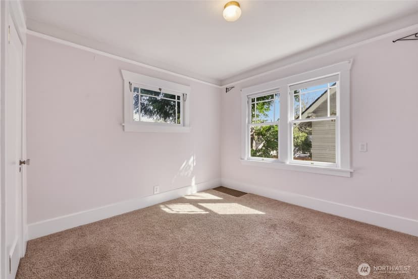 Property photo for 3215 N 9th Street, Tacoma photo 12