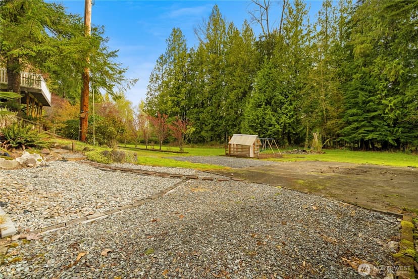 Property photo for 11124 Downes Road, Snohomish photo 31