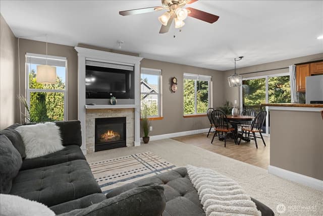 Property photo for 19019 20th Place W, Lynnwood photo 5