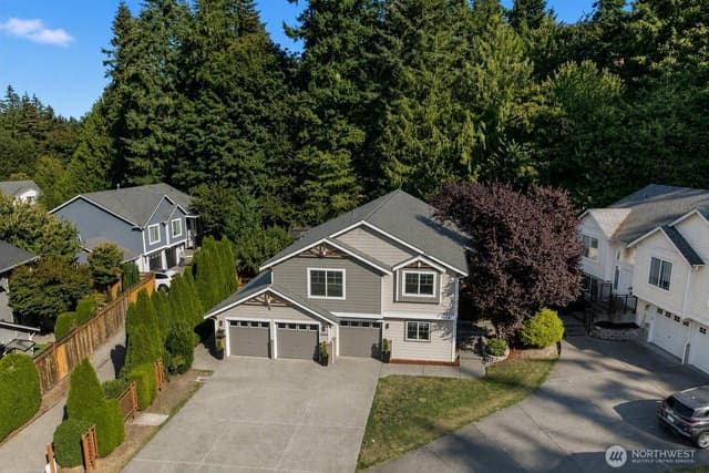 Property photo for 19019 20th Place W, Lynnwood photo 2