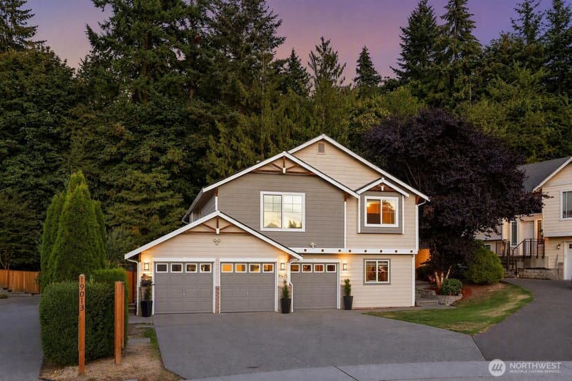 Property photo for 19019 20th Place W, Lynnwood