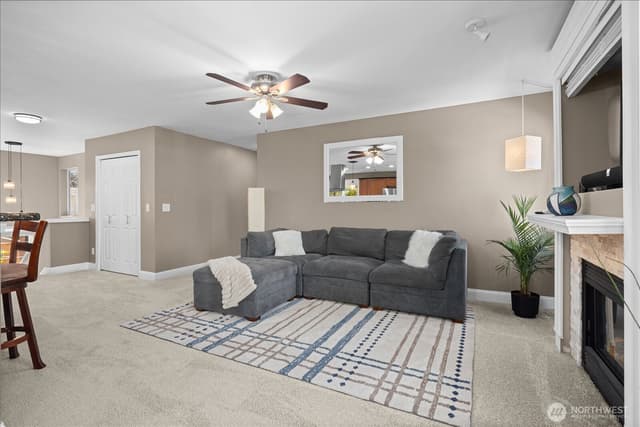 Property photo for 19019 20th Place W, Lynnwood photo 4