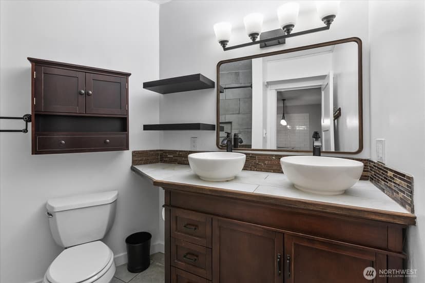 Property photo for 550 Elm Way #105, Edmonds photo 19