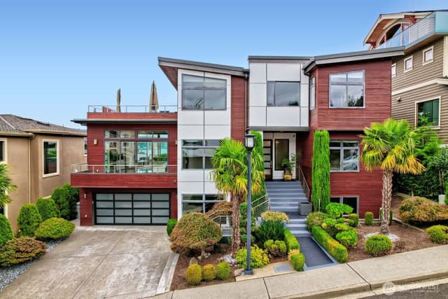 Property photo for 1018 N 37th Street, Renton