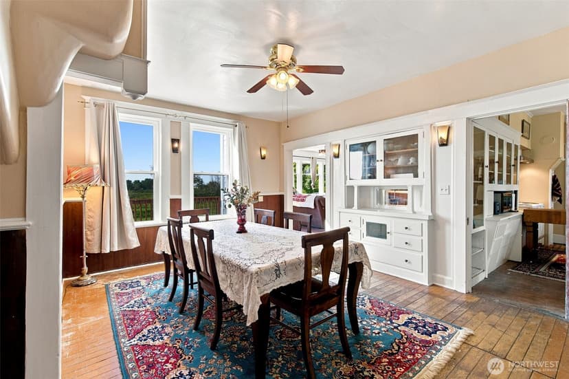 Property photo for 26206 Marine Drive, Stanwood photo 11