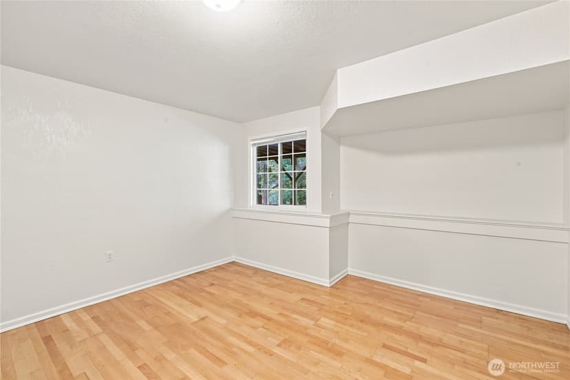Property photo for 1218 209th Avenue NE #B, Sammamish photo 7
