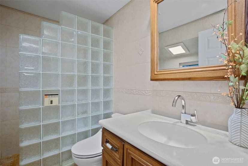 Property photo for 3811 SW Orchard Street, Seattle photo 17