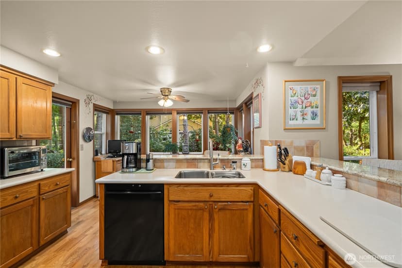 Property photo for 17121 SE 331st Street, Auburn photo 14