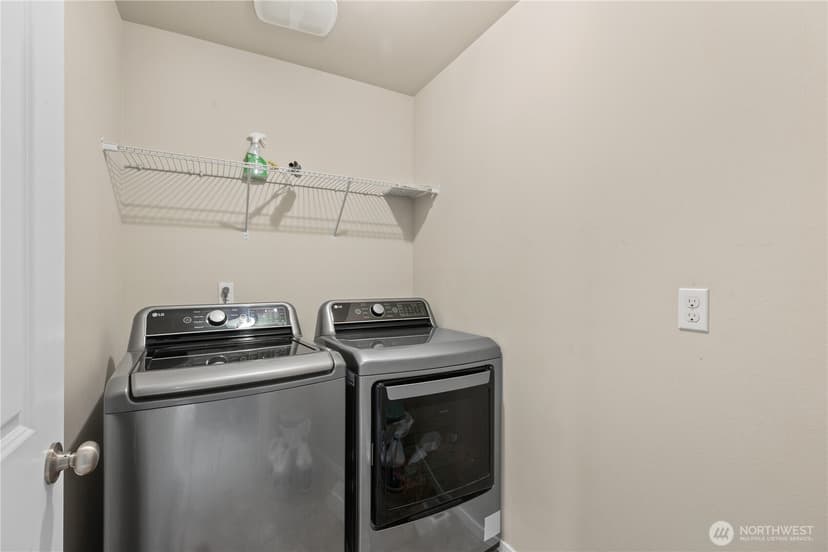 Property photo for 7911 49th Street NE, Marysville photo 21