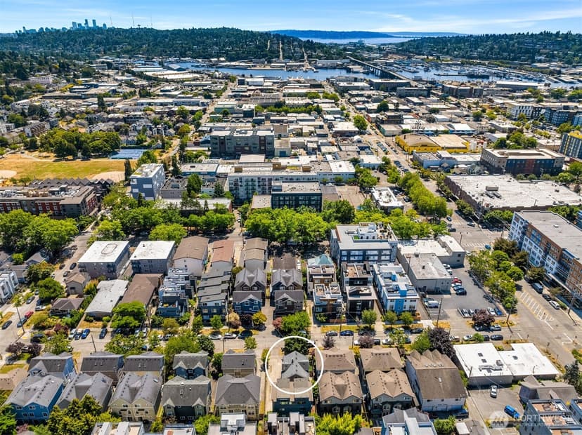 Property photo for 1132 NW 56th Street, Seattle photo 32